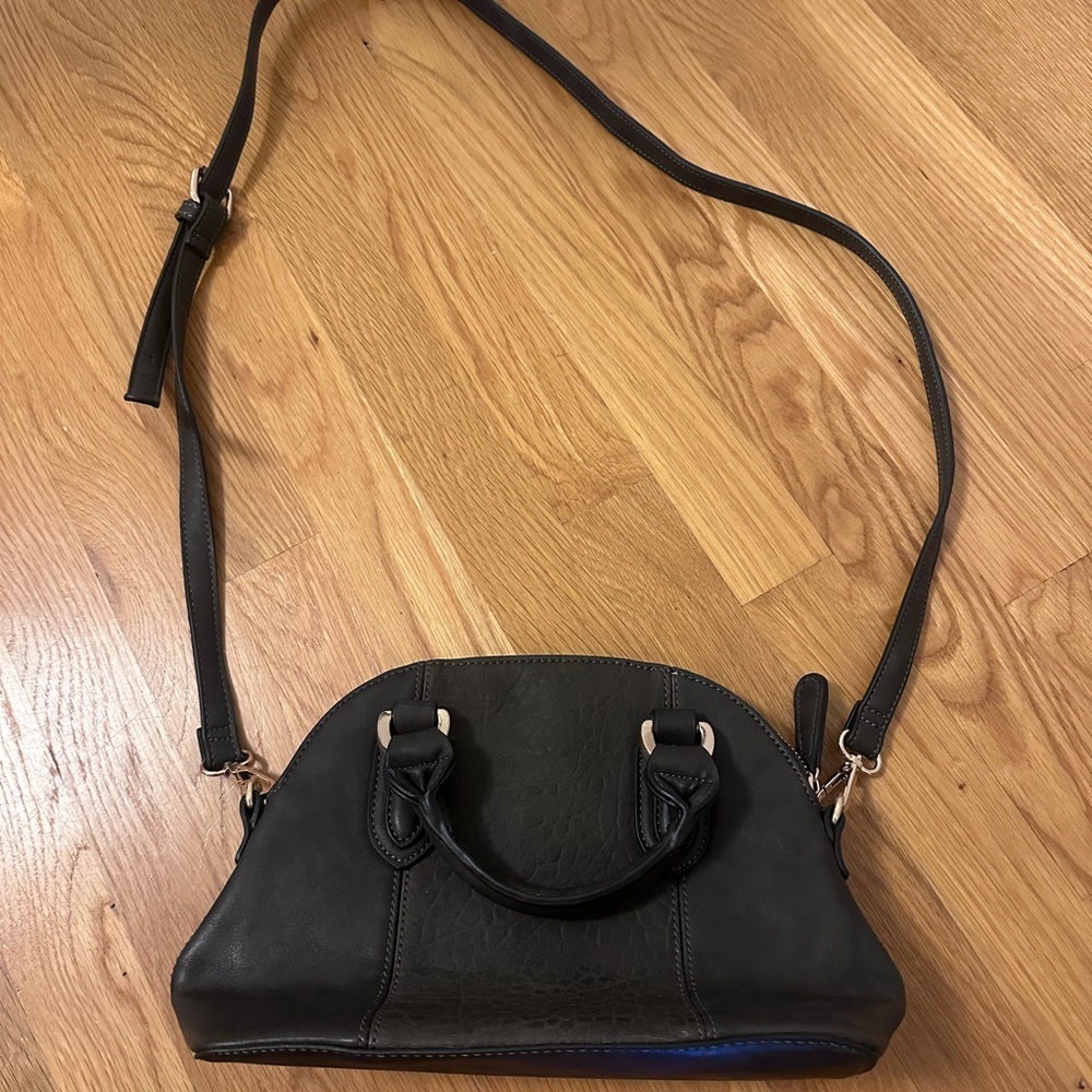 Urban Expressions Black Dome Crossbody with Top Handles